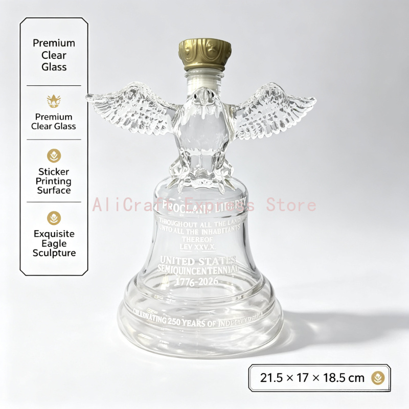 Decantador de Vinho Vintage em - Vintage Collectible Liquor Bottles avaliação e preço