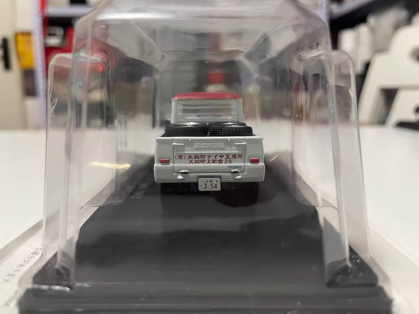 Spark 1:43 Modelo Diecast Come - Vintage Collectible Shop avaliação e preço