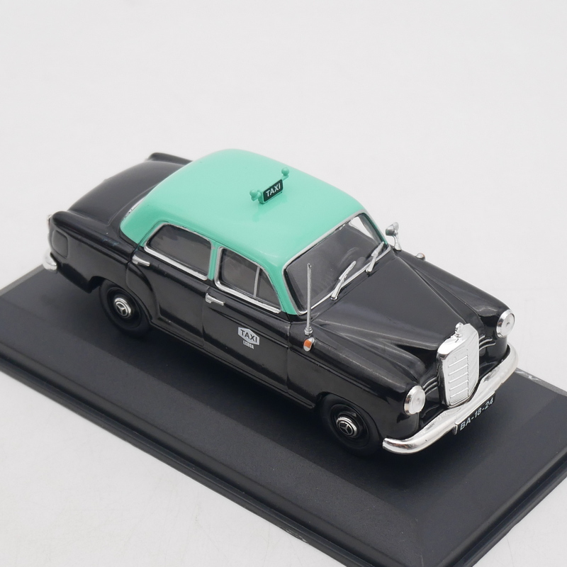 IXO 1:43 Escala Miniatura em L - Vintage Collectible Toys avaliação e preço